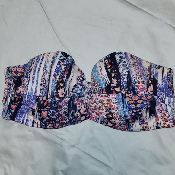 Bikini Top - Picture 2 of 6